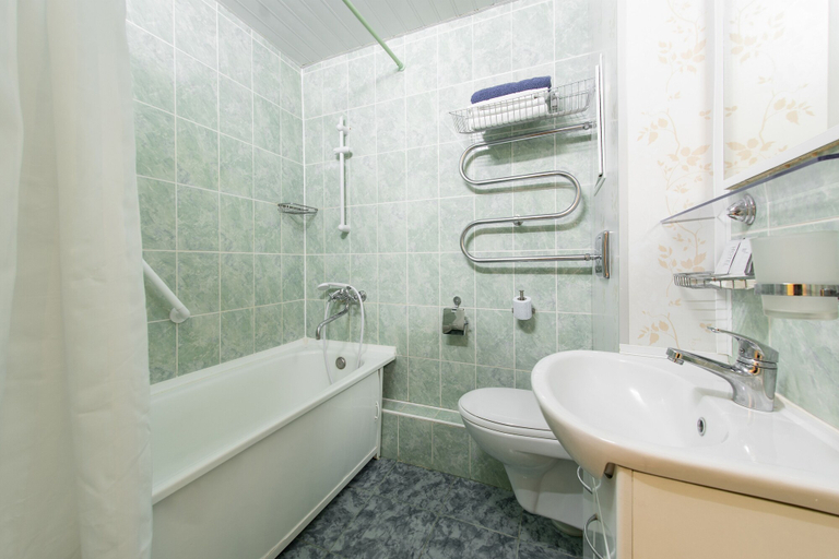 Bathroom 3, Elektra Hotel, Water body