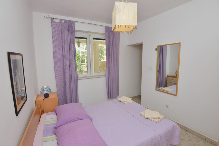 Bedroom 3, Villa Elly Apartments, Dubrovnik