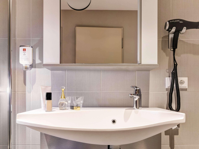 Bathroom 6