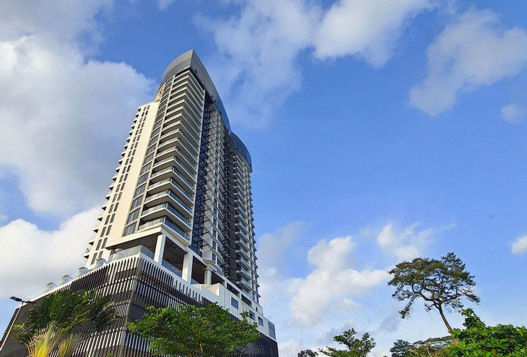 Exterior & Views 23