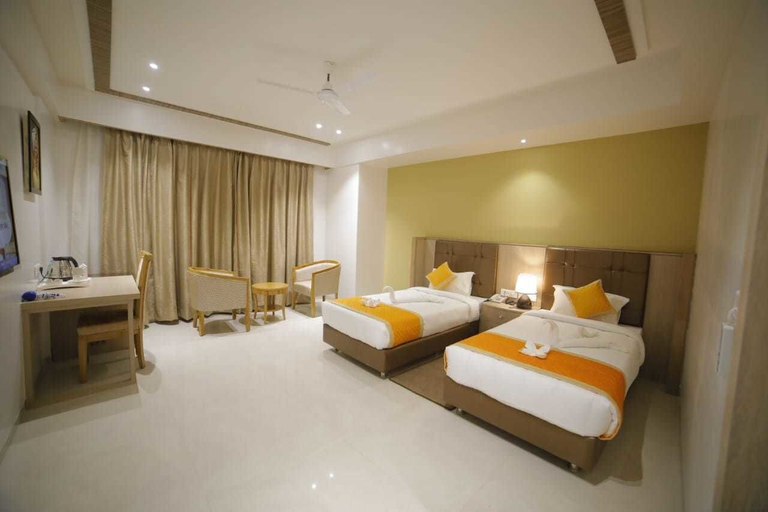 Bedroom 3, Dhamma Grand Hotel Resort, Gaya