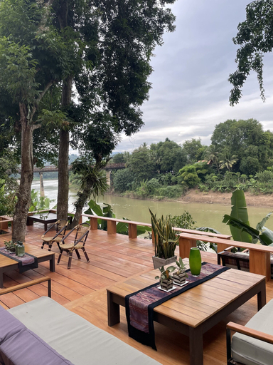 Food & Drinks, Moonlight Champa Riverview, Luang Prabang