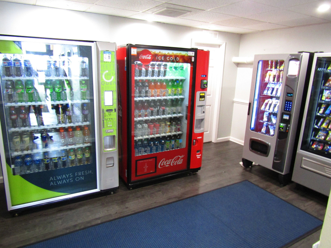 Food & Drinks, Regency Towers, Georgetown