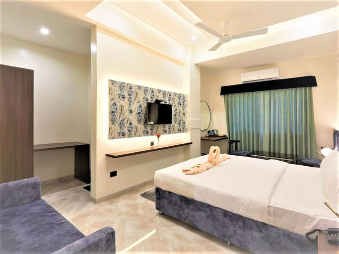 Bedroom 2, Hotel Rose Gold, Ahmadnagar