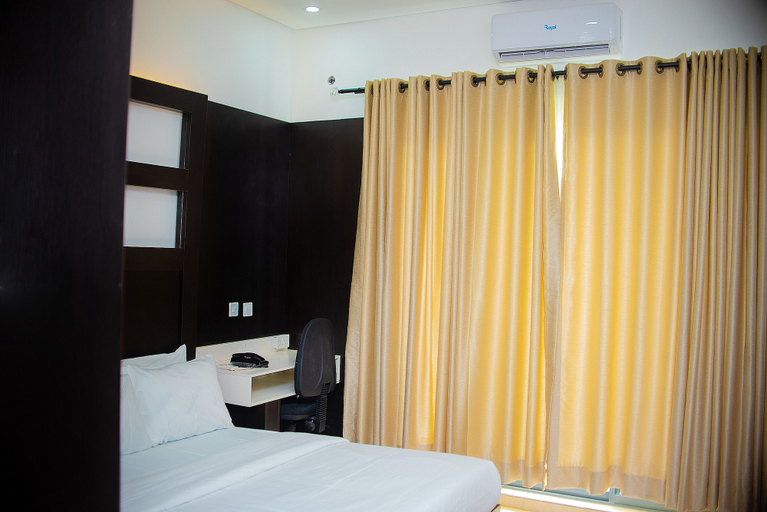 Bedroom 3, Hotel Capitol, Ikeja