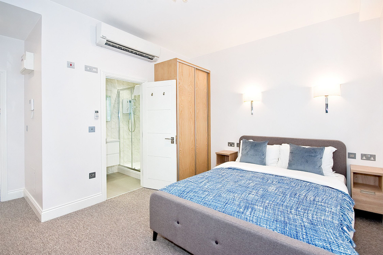 Bedroom 4, Eldon Chambers London by City Living London, London