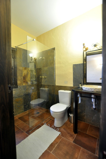 Bathroom 5, Hotel Rural Termas Aqua Libera, Badajoz