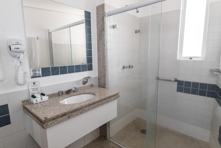 Bathroom 4, Hotel Boulevard, Londrina