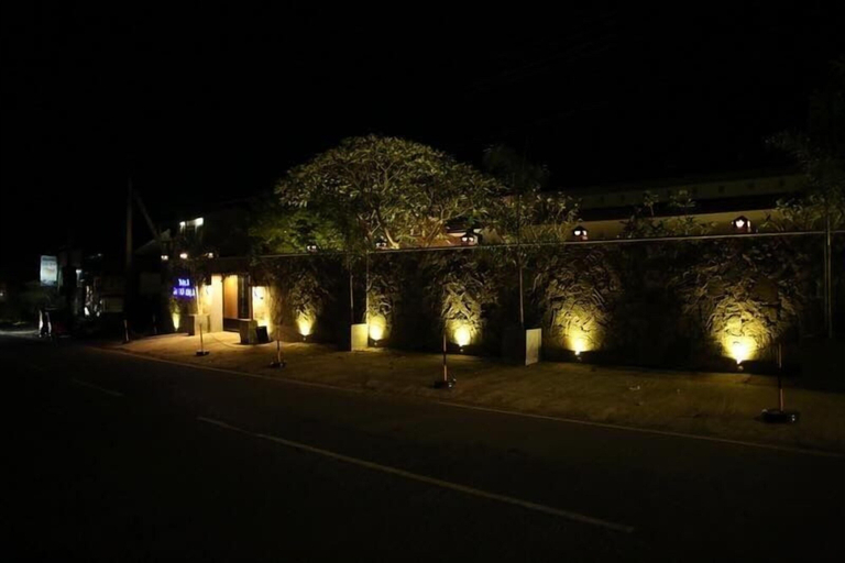 Others 5, Villa Pinnawala, Rambukkana