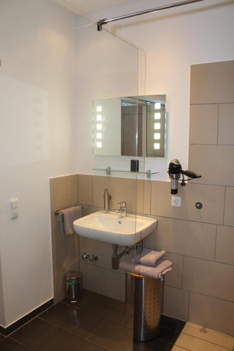 Bathroom 5, Campus Boardinghouse Aachen, Städteregion Aachen