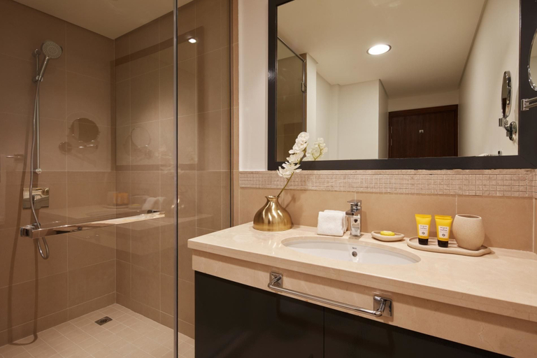 Bathroom 3, FantaStay Burj Vista tower 1, Dubai