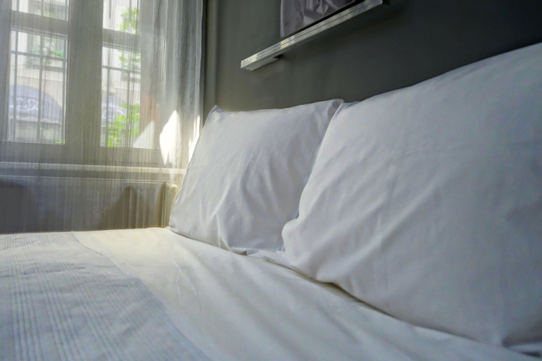 Room 5, I'zaz, Beyoğlu