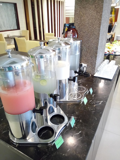 Food & Drinks 5, Discovery Hotel, Phnom Penh