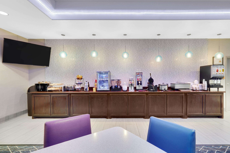 Food & Drinks 5, La Quinta Inn & Suites by Wyndham Big Spring, Howard