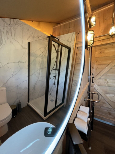 Bathroom 4, Lion King Safari Tent, Pembrokeshire