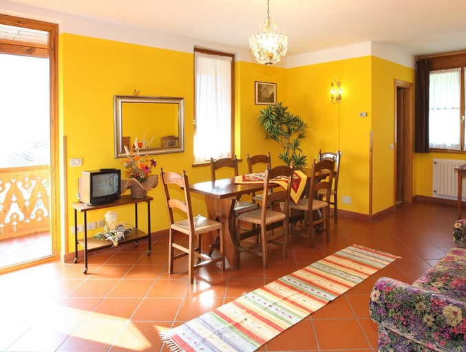 In-room dining 2, Casa Gilda, Belluno