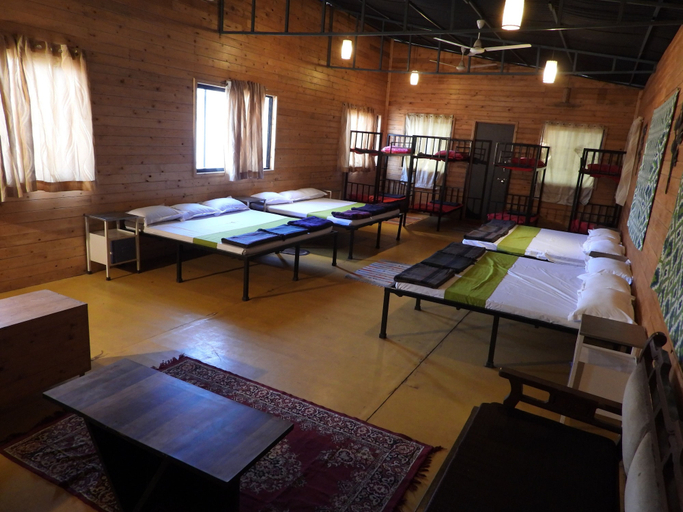 Bedroom 2, I-Camp Resort, Satara