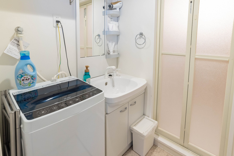 Bathroom 3, Exia Daikoku AFP Apartment, Osaka