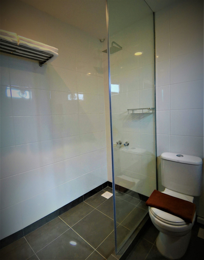 Bathroom 5, Hotel Longhouse, Kuching