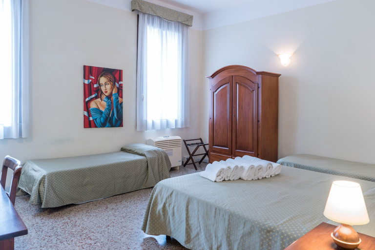Bedroom 3, Corte Canal Venice, Venezia