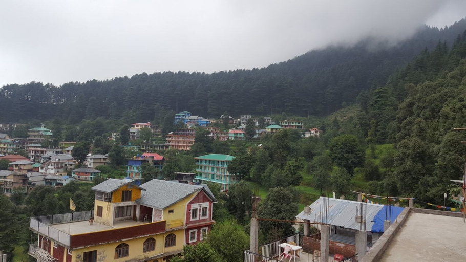 Others 5, Mountain And Moon, Kangra