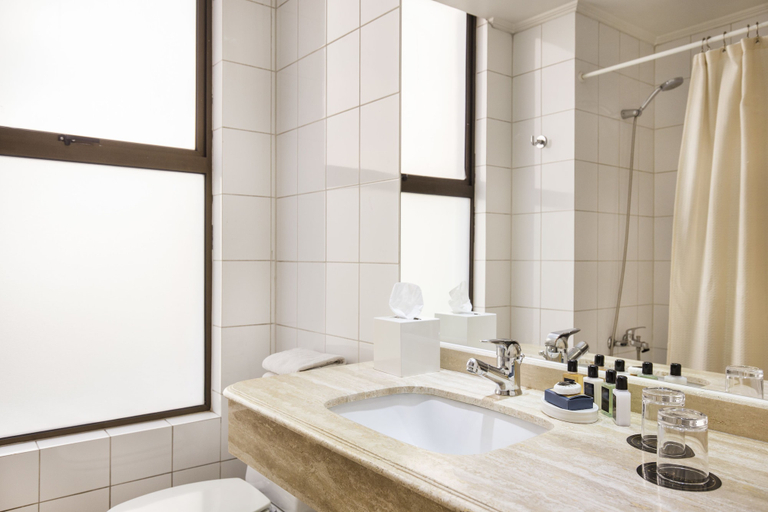 Bathroom 3, Hotel Bonaparte Boutique, Santiago