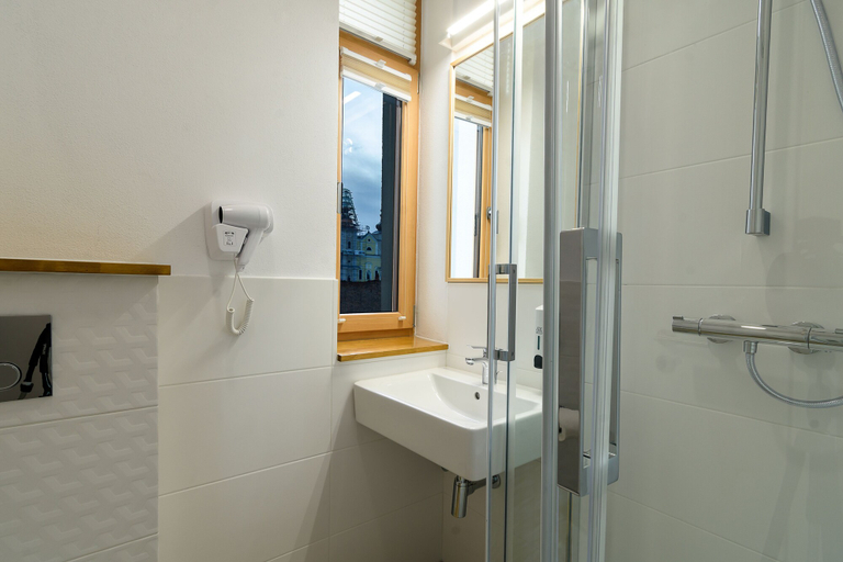 Bathroom 5, Hotel Urban, Baia Mare