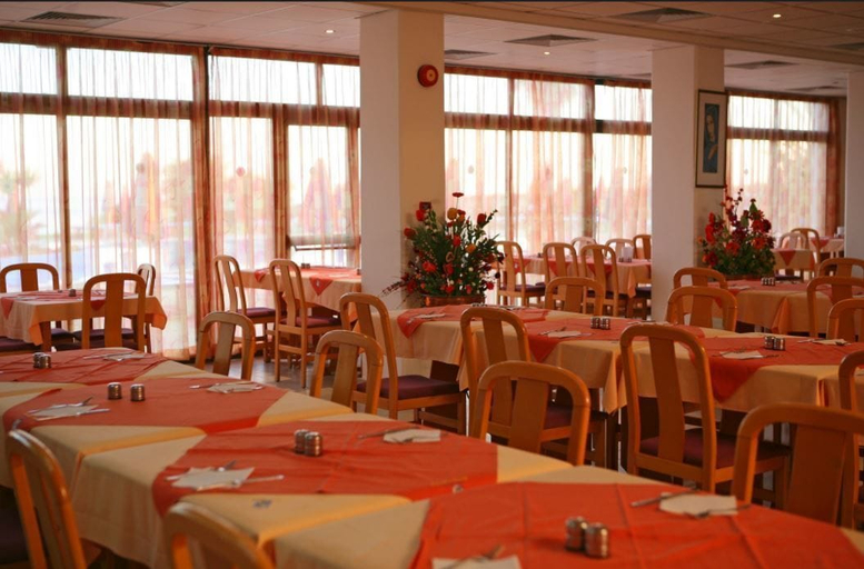 Food & Drinks 4, Corallia Beach Hotel Apartments