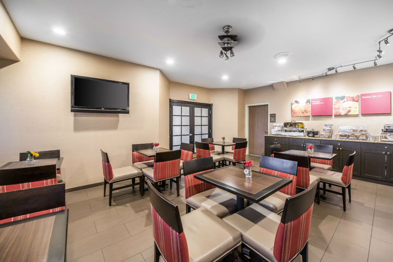 Food & Drinks 5, Comfort Suites Highlands Ranch Denver Tech Center Area, Douglas