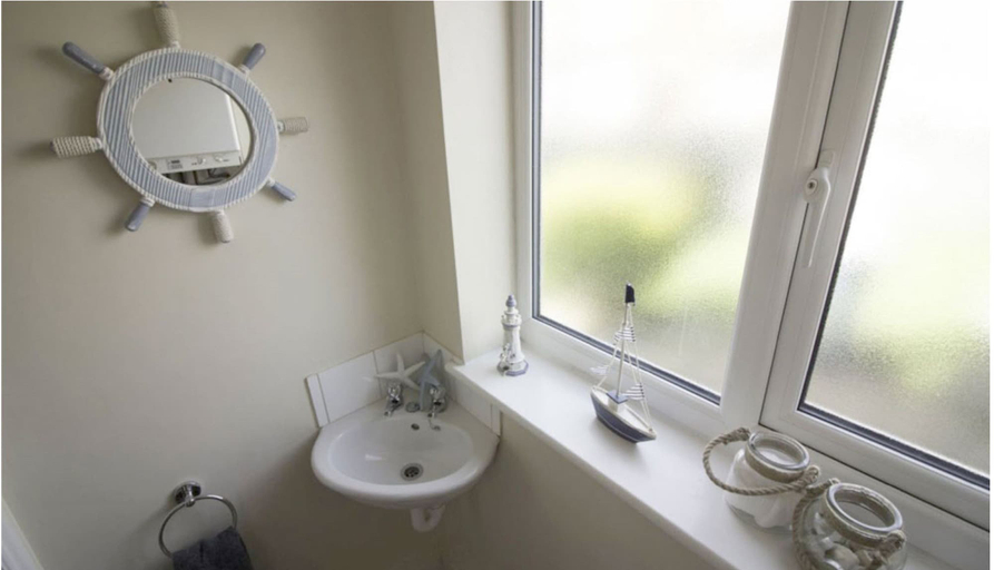 Bathroom 3, RoomTel - Brook House, North Yorkshire