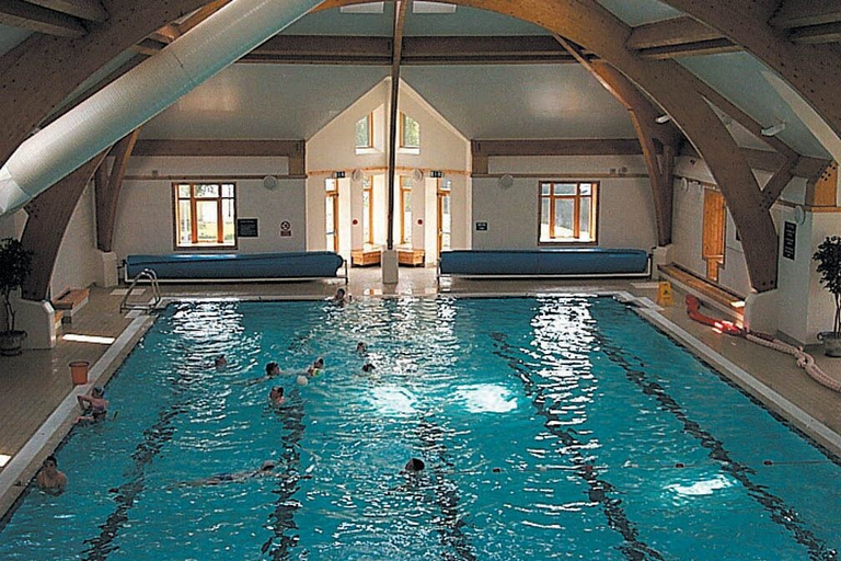 Sport & Beauty 2, Treacy's Hotel