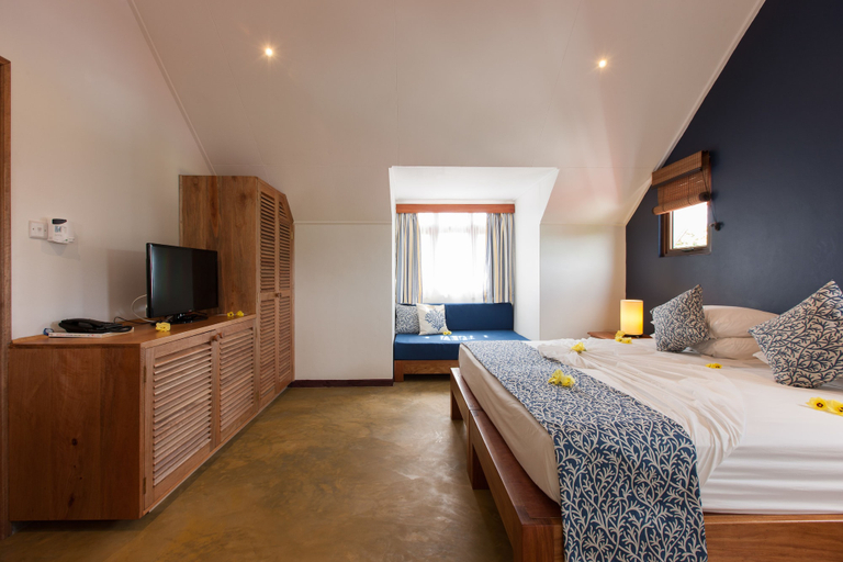 Bedroom 2, L'Hirondelle