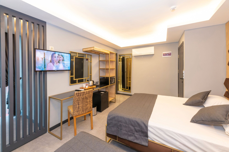 Bedroom 3, Fly And Stay Airport Hotel, Arnavutkoy