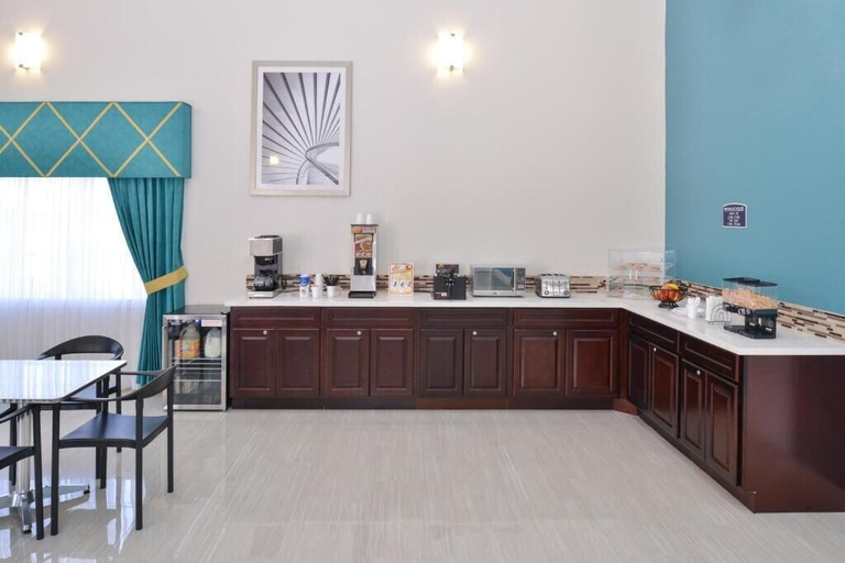 Others 5, Regency Inn and Suites, Houston