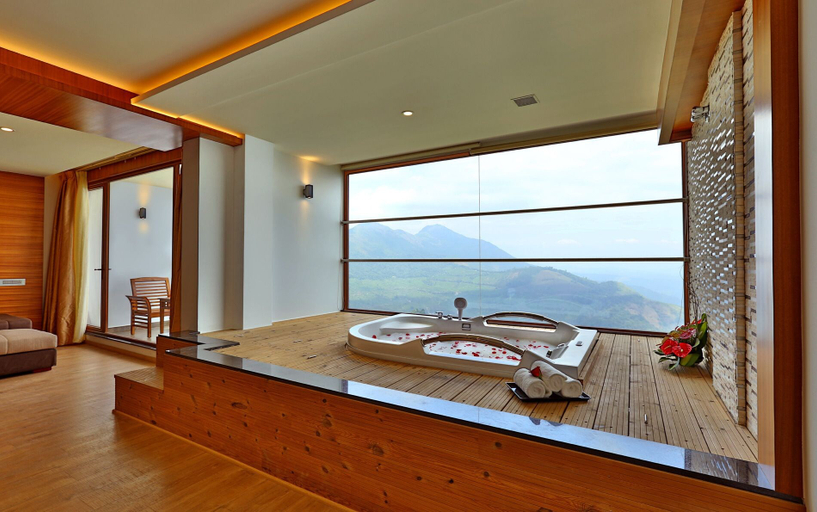 Bathroom 3, PLUM JUDY - THE LEISURE HOTEL, Idukki