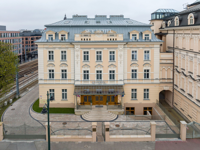 Exterior & Views 2, Sky Hotel Kraków, Kraków City