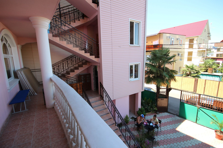 Others 4, Rozali Guest House, Mayskiy