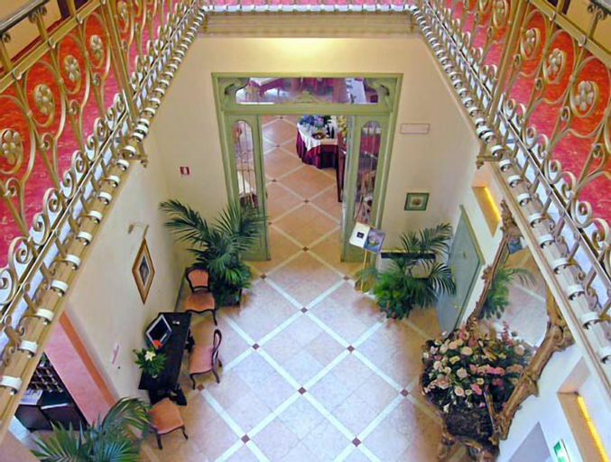 Food & Drinks 5, Hotel Pallanza by LVG Hotel Collection, Verbano-Cusio-Ossola