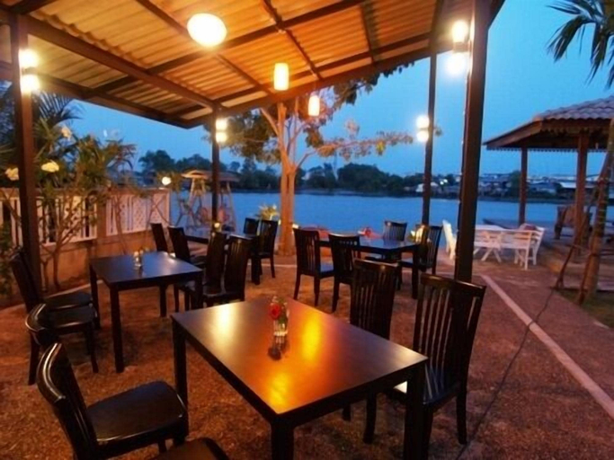 Food & Drinks 4, The Legend Maeklong, Muang Samut Songkhram