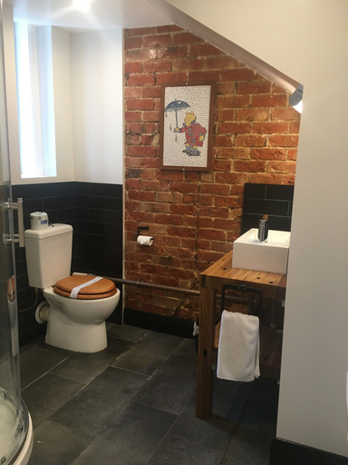 Bathroom 3, Sahara Motels, Dunedin