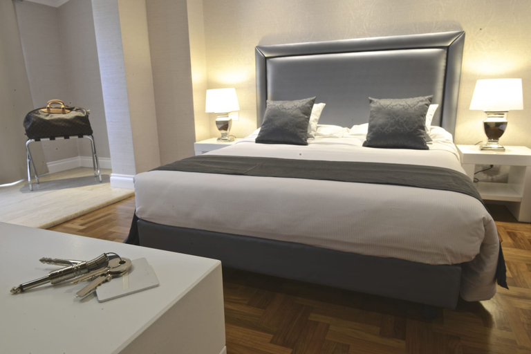 Bedroom 5, La Villetta Suite, Rome