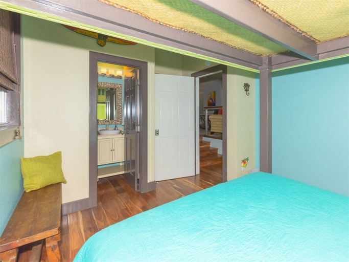 Bedroom 3, Lucky Strike, Aransas