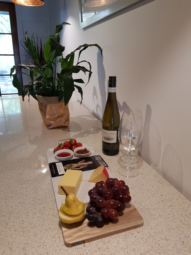 Food & Drinks 5, Irongate Studio, Clare and Gilbert Valleys