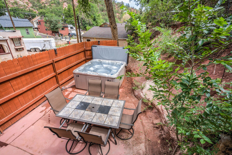 Others 4, 3BR Manitou Springs2min to Restaurants W/hot Tub!, El Paso