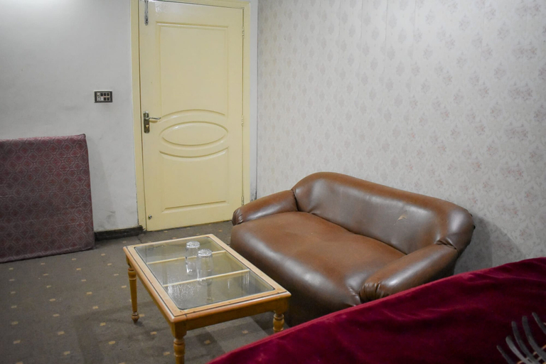 Others 4, New Capital Hotel, Lahore
