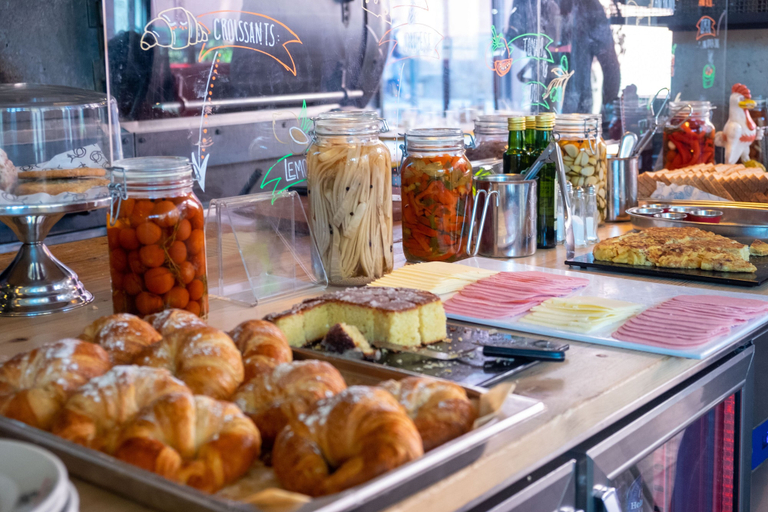 Food & Drinks 5, Bastardo Hostel, Madrid