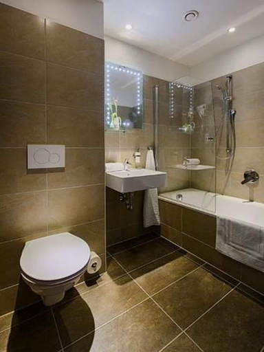Bathroom 5, BO Hotel Hamburg, Hamburg