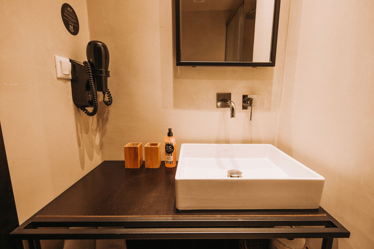 Bathroom 5, Cook's Club Hersonissos Crete, Crete