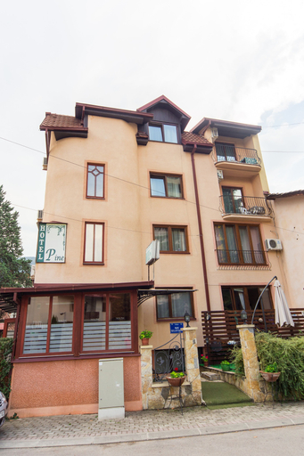 Exterior & Views, Hotel Pine