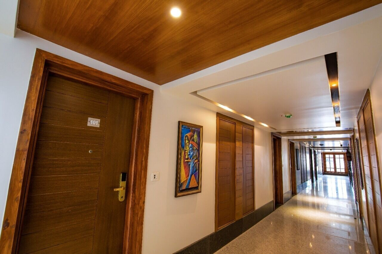 Others 4, Hotel Vijayarani, Tiruchirappalli
